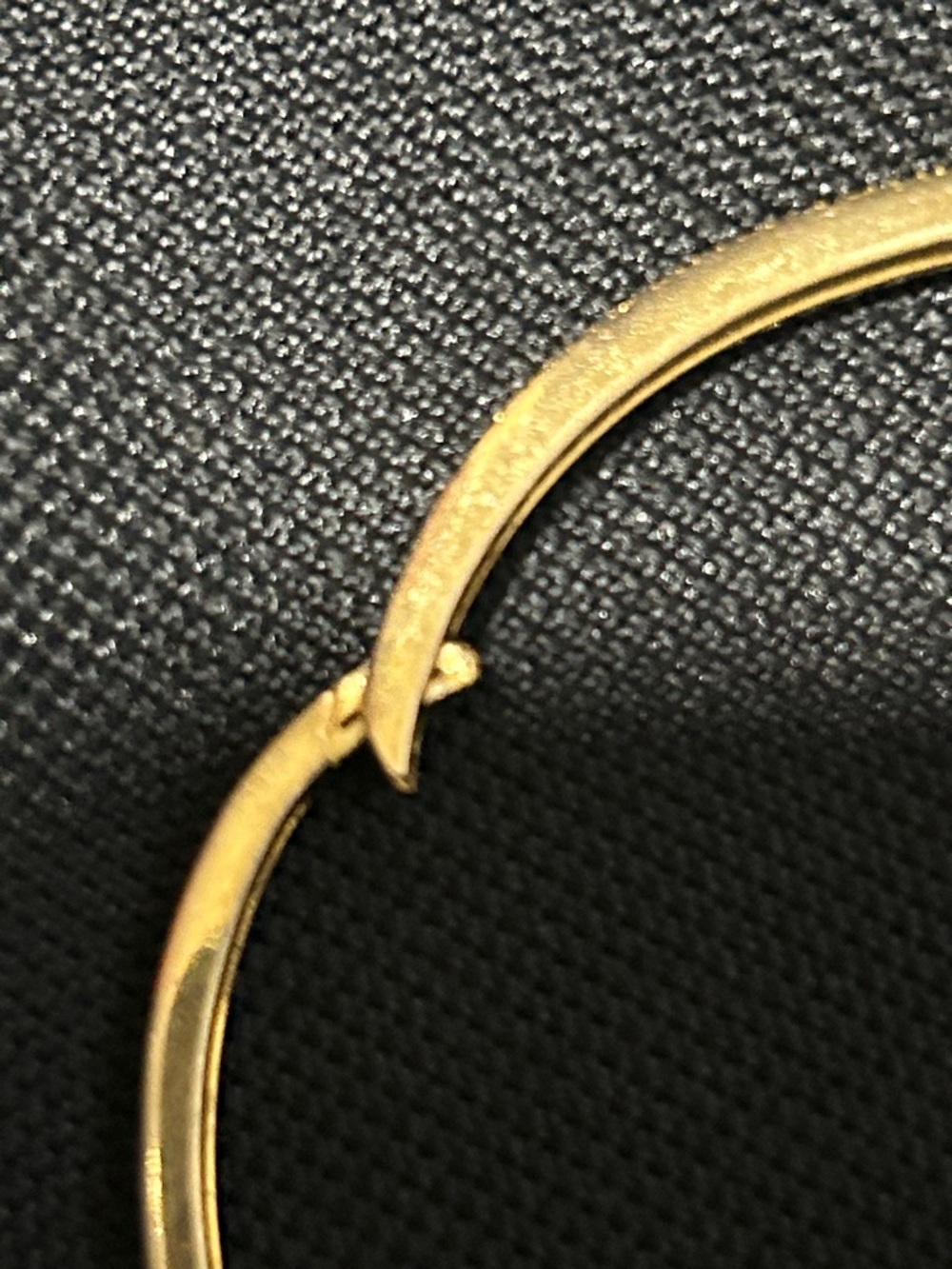 Gold-Tone 925 Silver Textured Women's Bangle Bracelet - Elegant Classic Style - Picture 5 of 7
